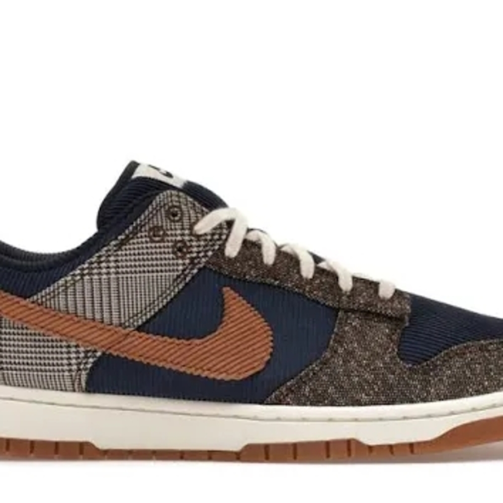 Nike Dunk low tweed corduroy sz 9 women / 7.5 men